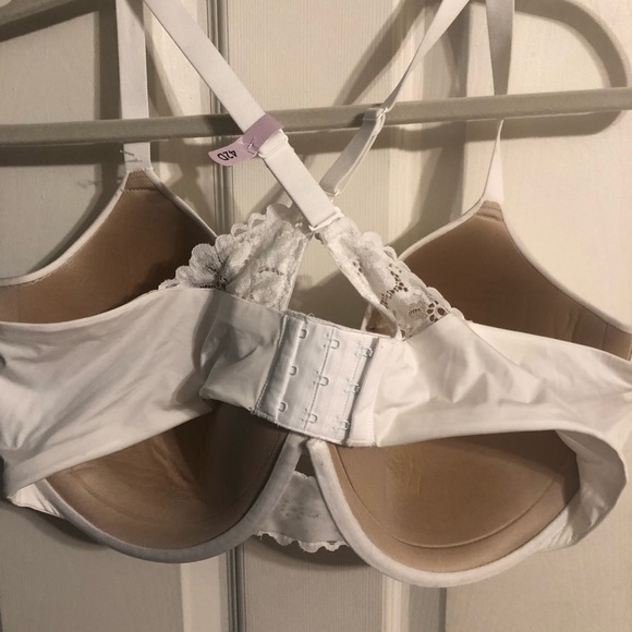 NWT - Maindenform Full Coverage Bra - Size 42D - Picture 4 of 5